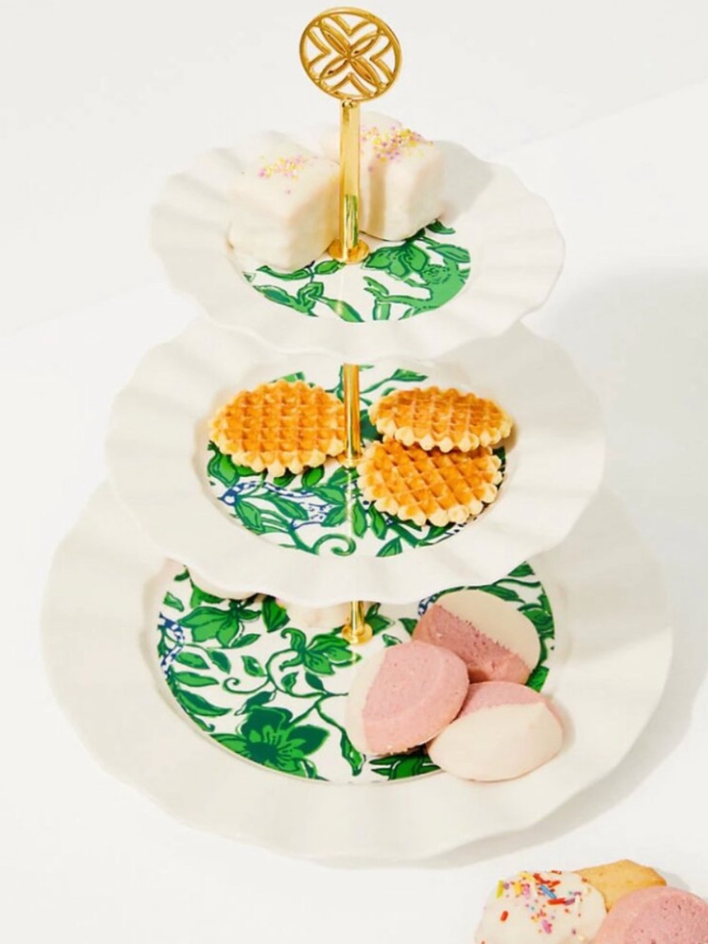 Lilly Pulitzer Tiered Tray in Fiddle Leaf Green Lil Escape Plan